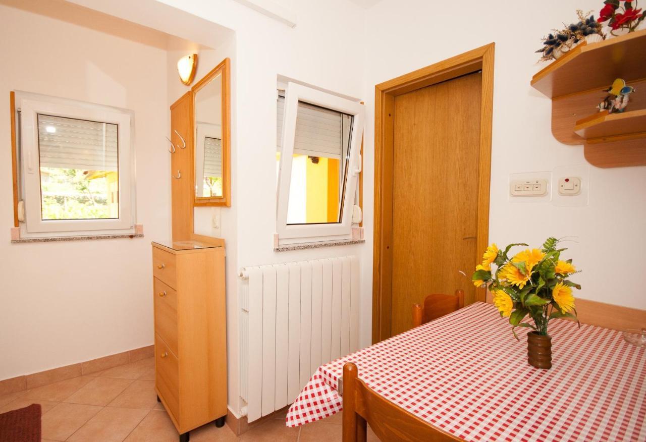 Apartment Anica Baška Екстериор снимка